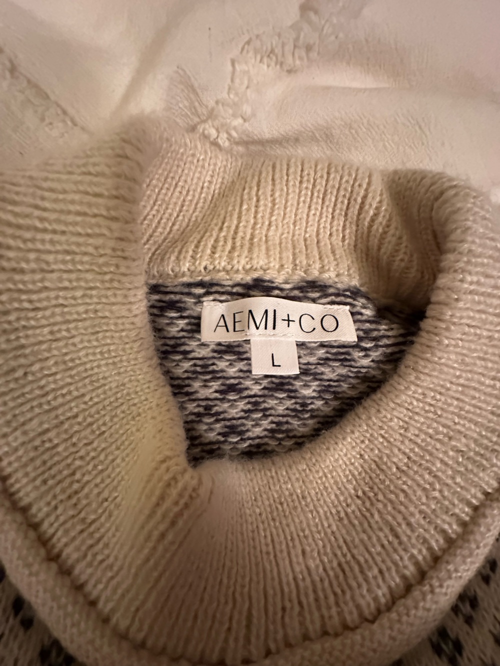 AEMI+CO Cream Cowlneck Sweater - Women's Large